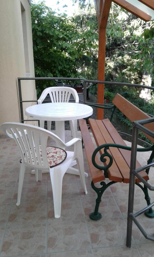 Magnolia Apartman Heviz Exterior photo